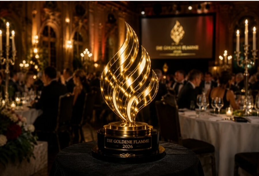 Goldene Flamme feiert Premiere auf Schloss Dachau
